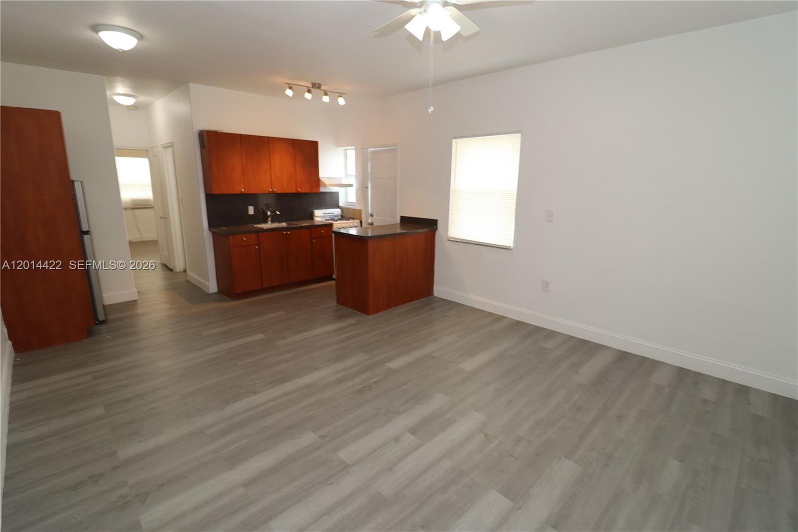 See details / sq. ft. $ 2026-05-06 0 Photo