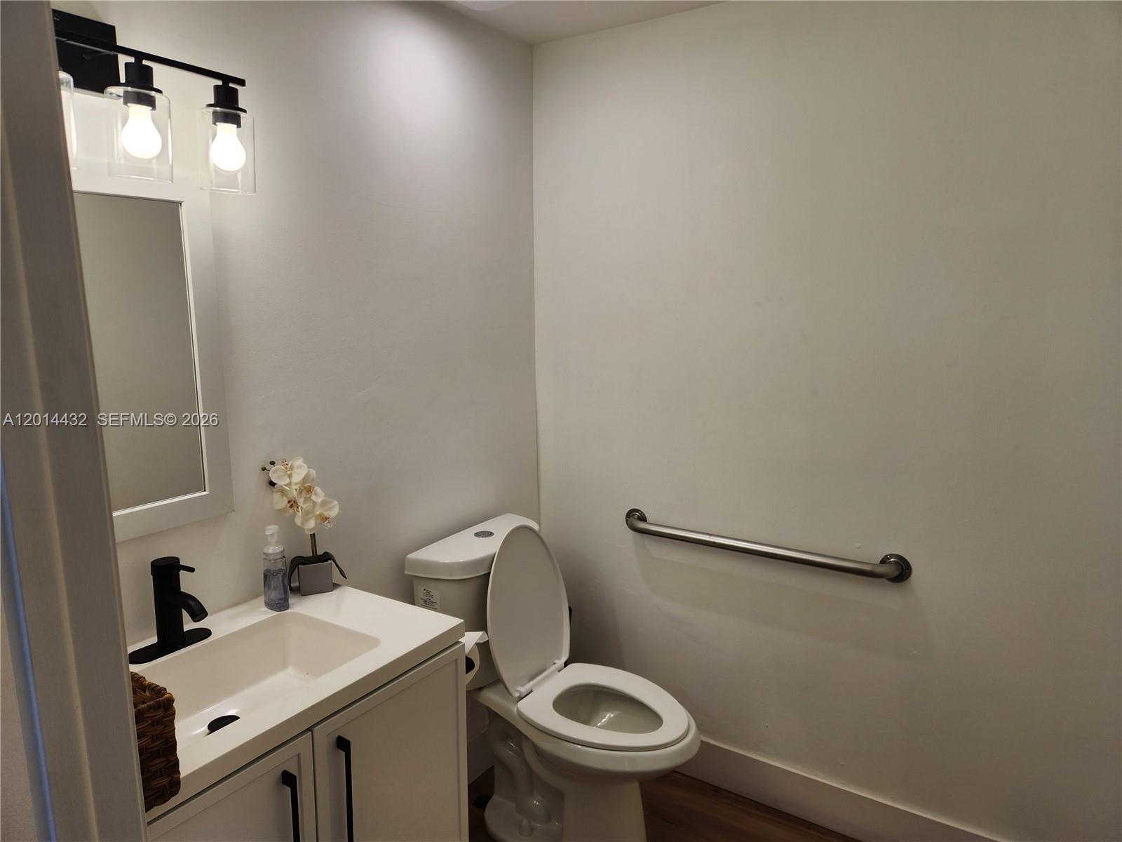 See details 8109 / sq. ft. $ 2026-05-06 0 Photo