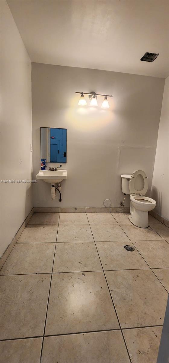 See details 33 / sq. ft. $ 2026-05-06 0 Photo