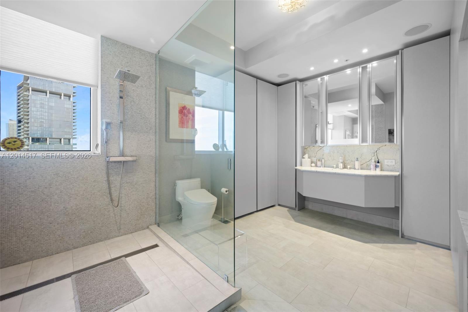 4901 3 / 5 3016 sq. ft. $ 2026-05-06 0 Photo