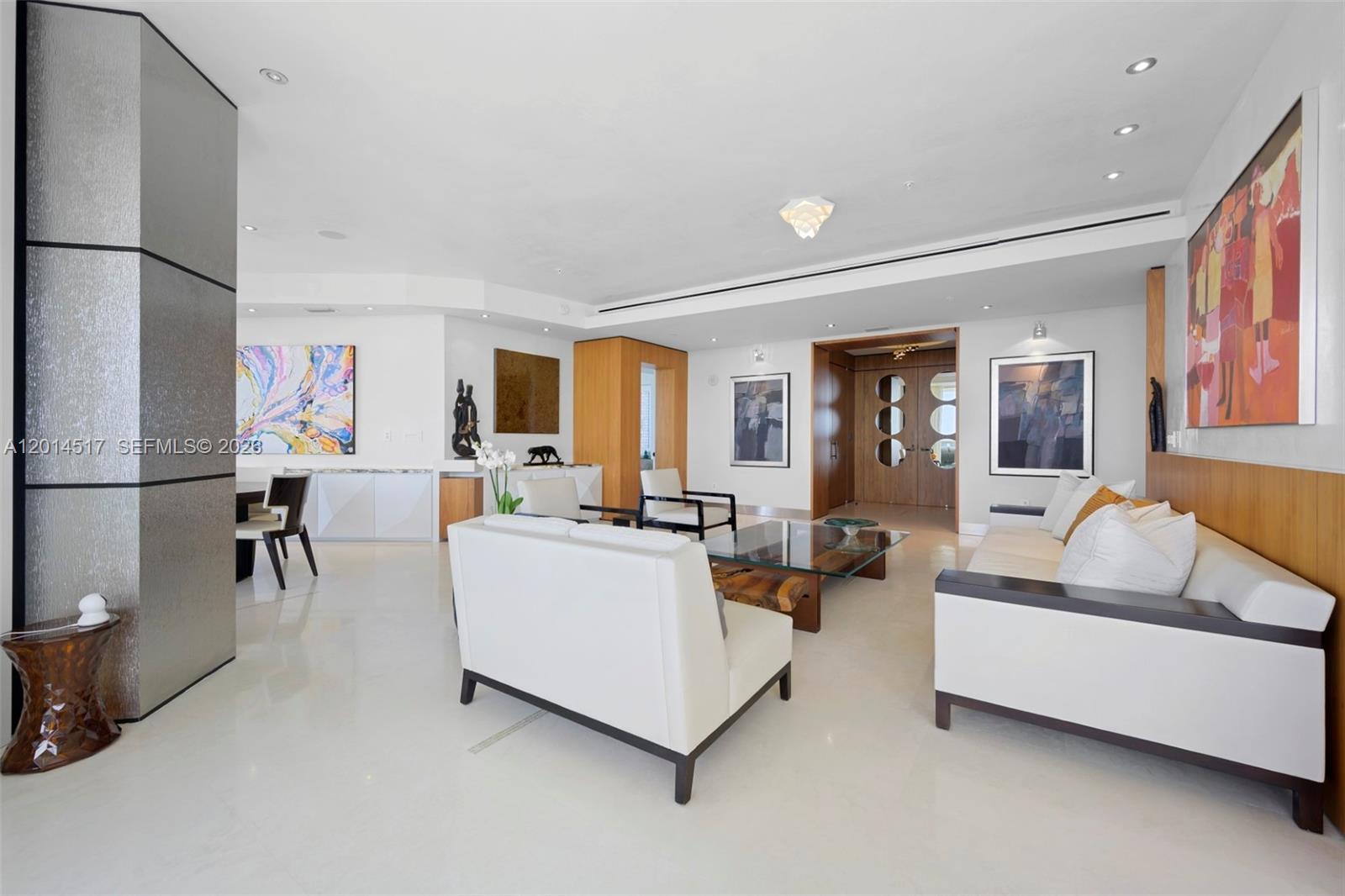 4901 3 / 5 3016 sq. ft. $ 2026-05-06 0 Photo