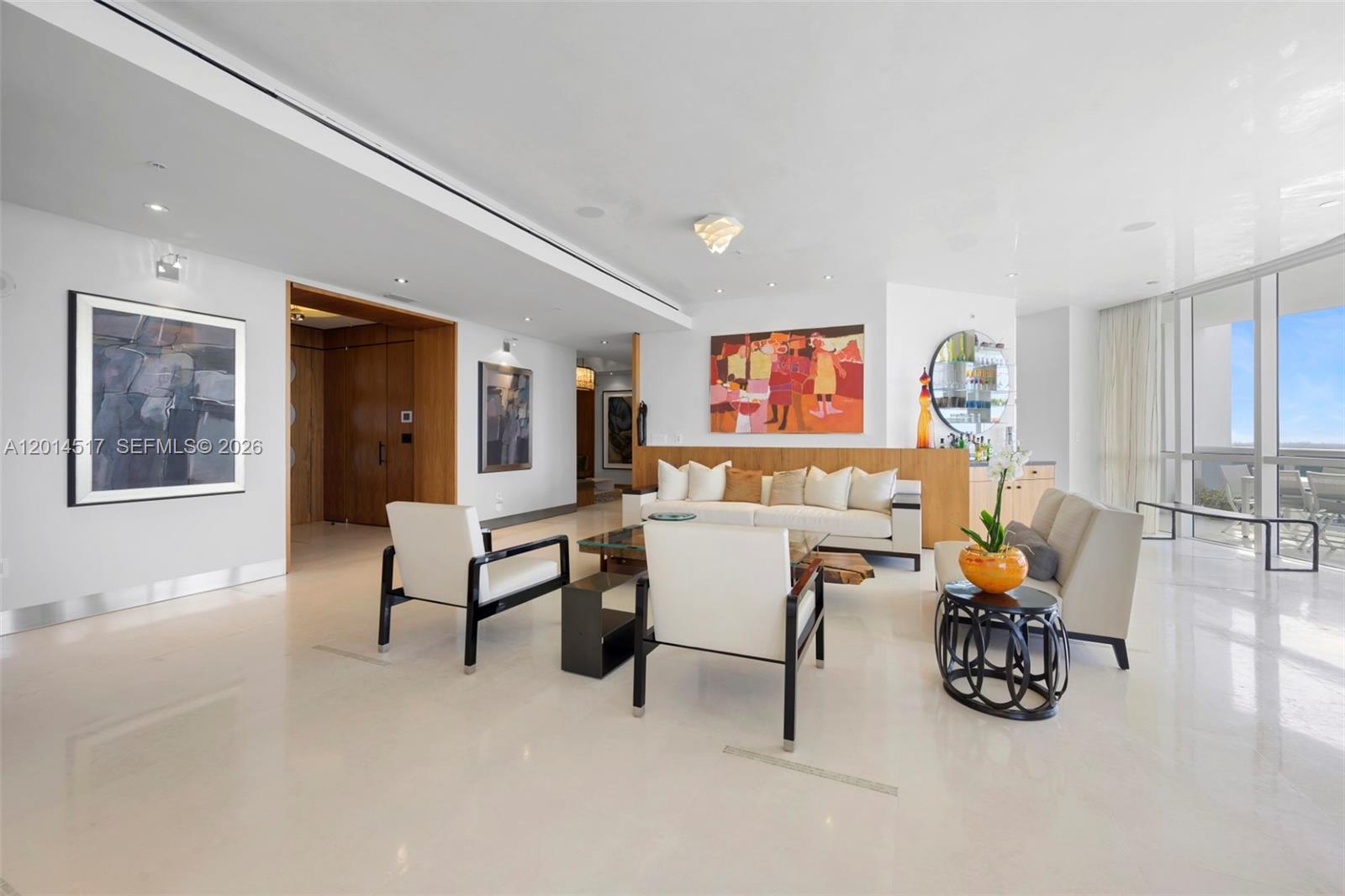 4901 3 / 5 3016 sq. ft. $ 2026-05-06 0 Photo