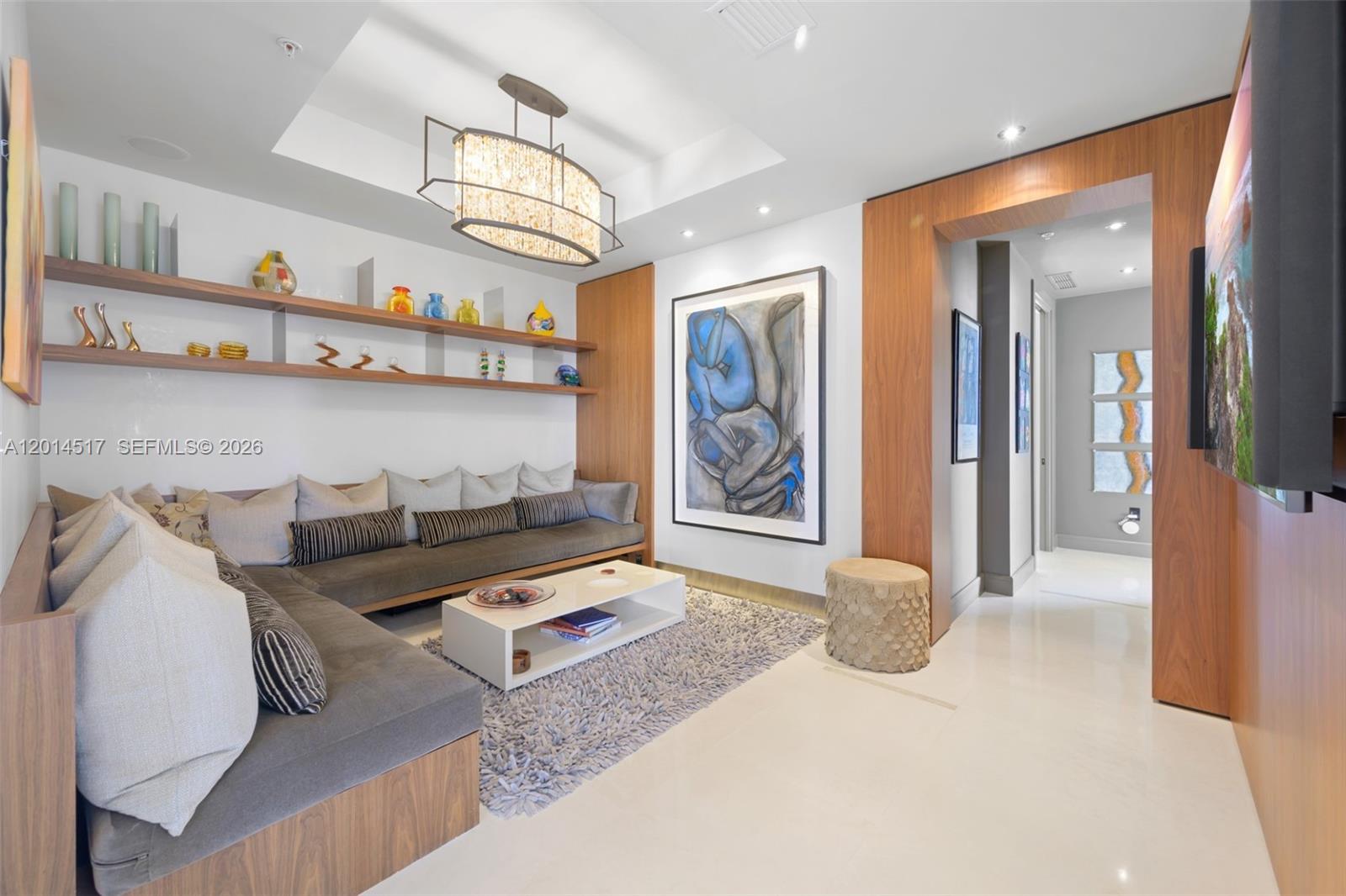 4901 3 / 5 3016 sq. ft. $ 2026-05-06 0 Photo