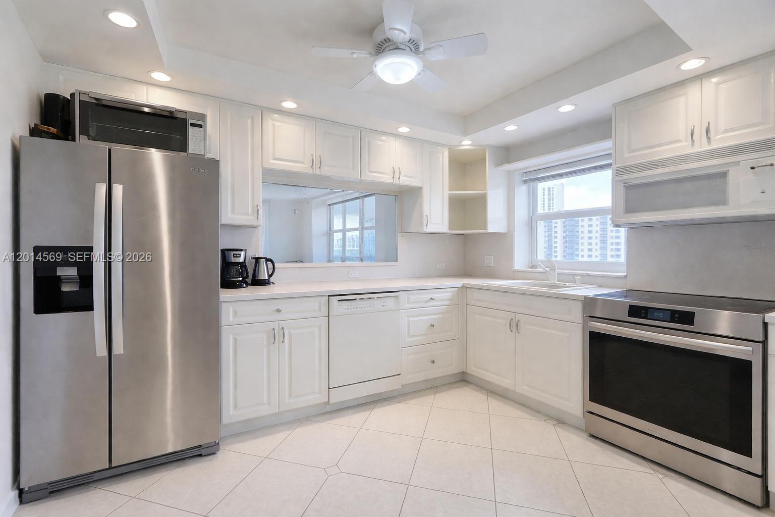 Photo of 3800 Ocean Dr  #1112A, Hollywood, Florida, 33019 - 