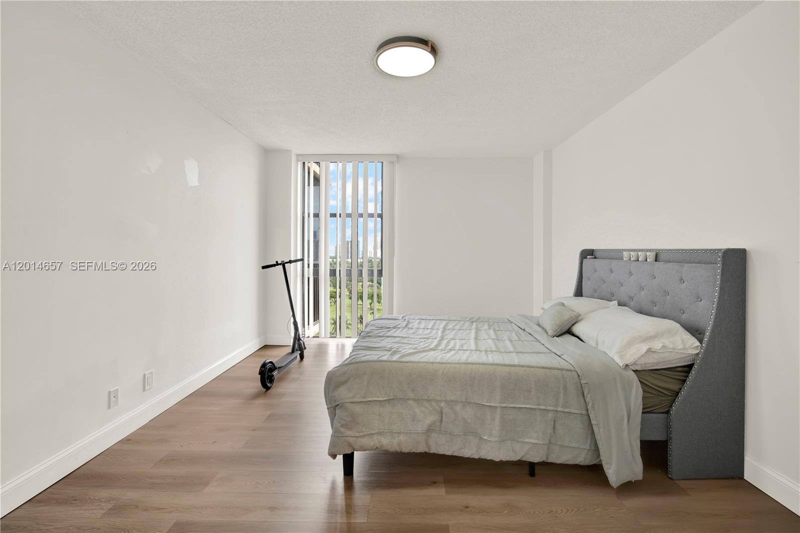 Photo of 20335 Country Club Dr  #1608, Aventura, Florida, 33180 - 