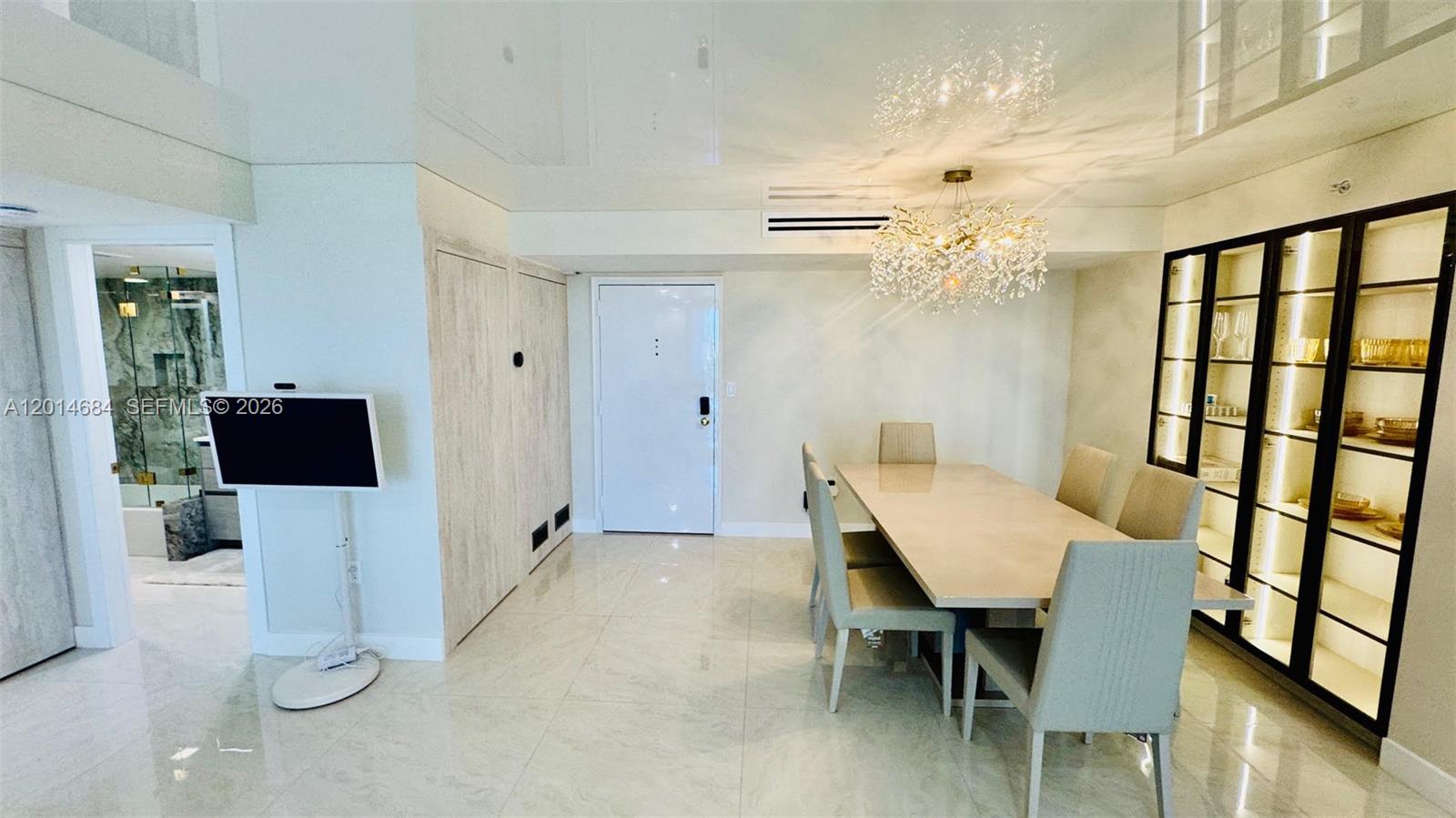 See details 811 2 / 2 1507 sq. ft. $ 2026-05-07 0 Photo