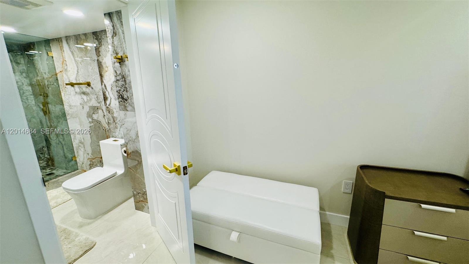 See details 811 2 / 2 1507 sq. ft. $ 2026-05-07 0 Photo