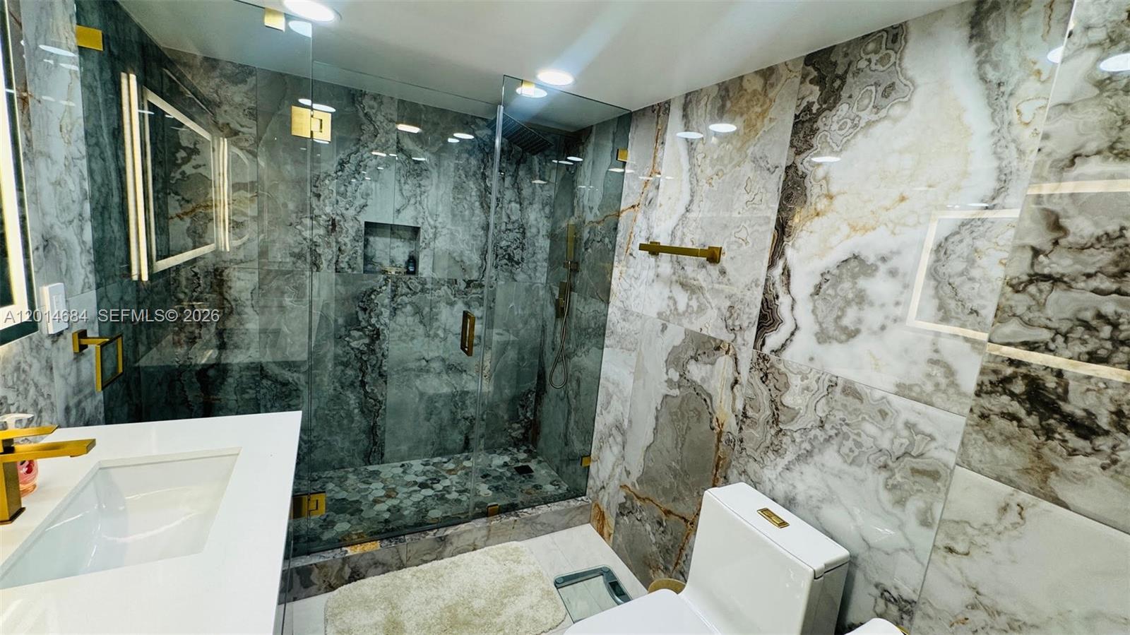 See details 811 2 / 2 1507 sq. ft. $ 2026-05-07 0 Photo