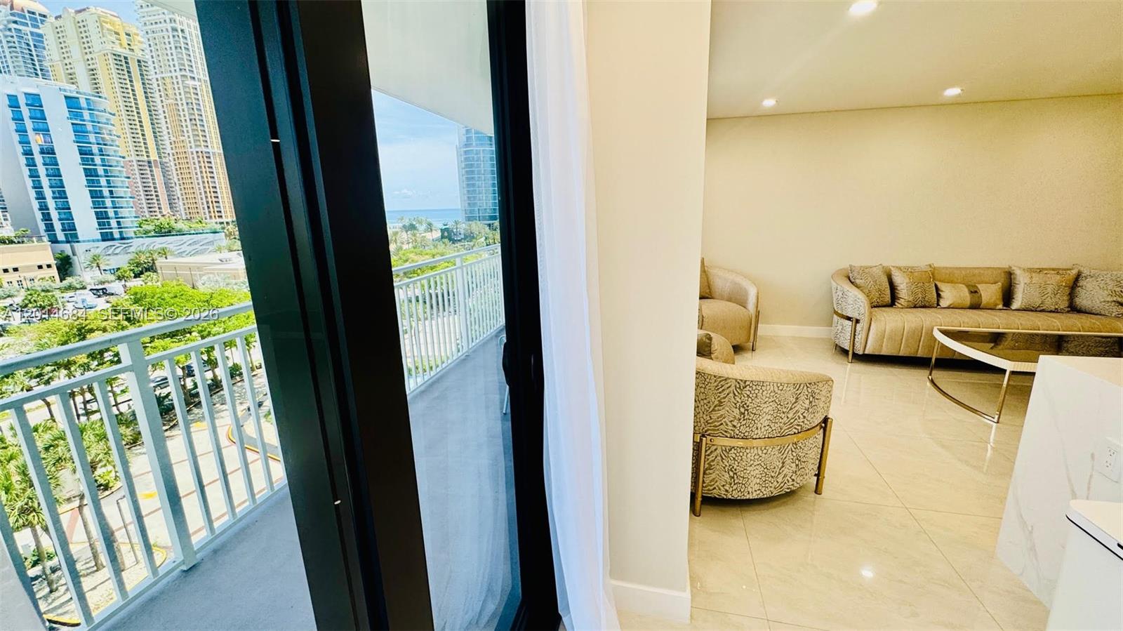See details 811 2 / 2 1507 sq. ft. $ 2026-05-07 0 Photo