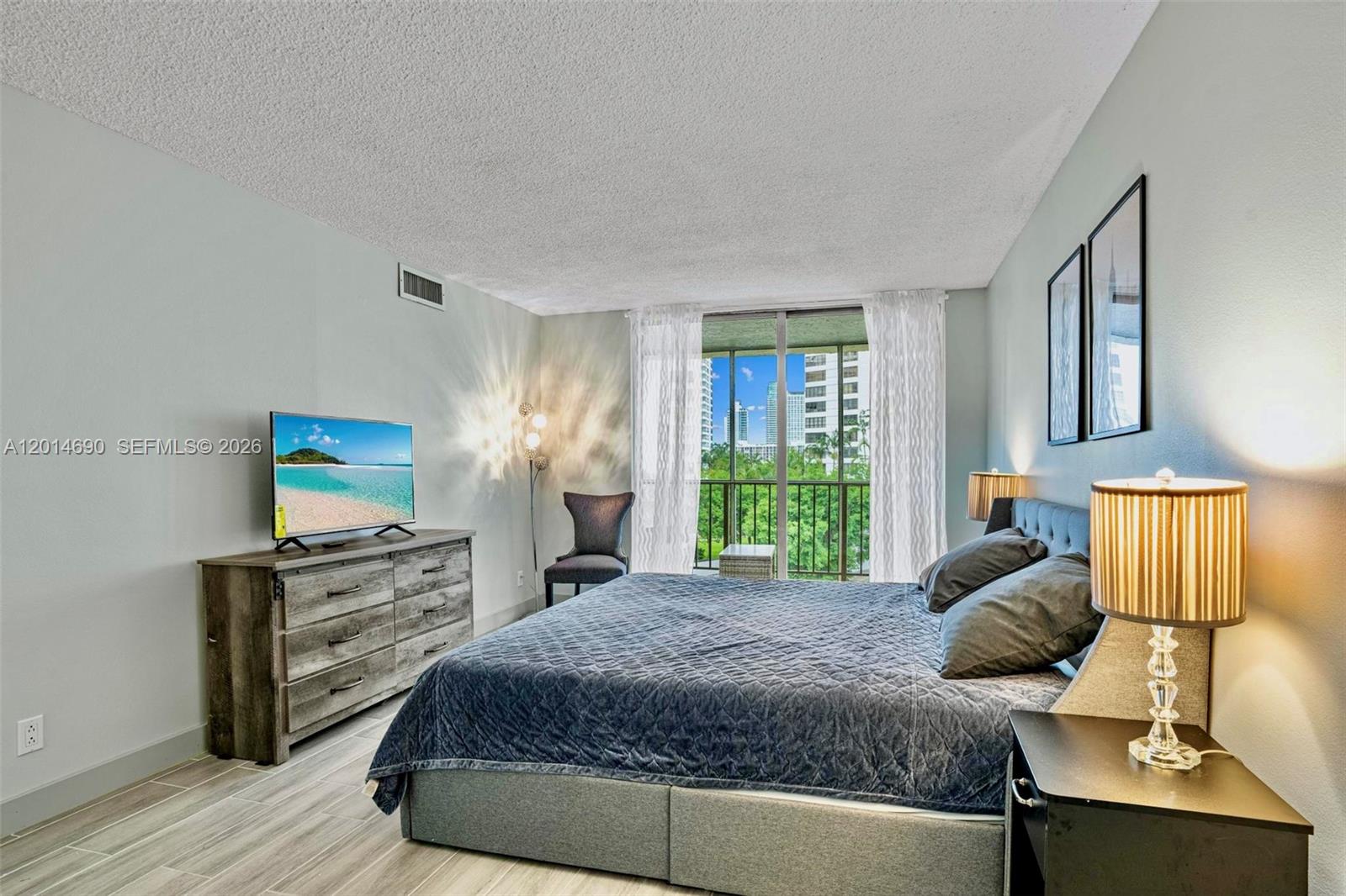 Photo of 501 Three Islands Blvd #518, Hallandale Beach, Florida, 33009 -