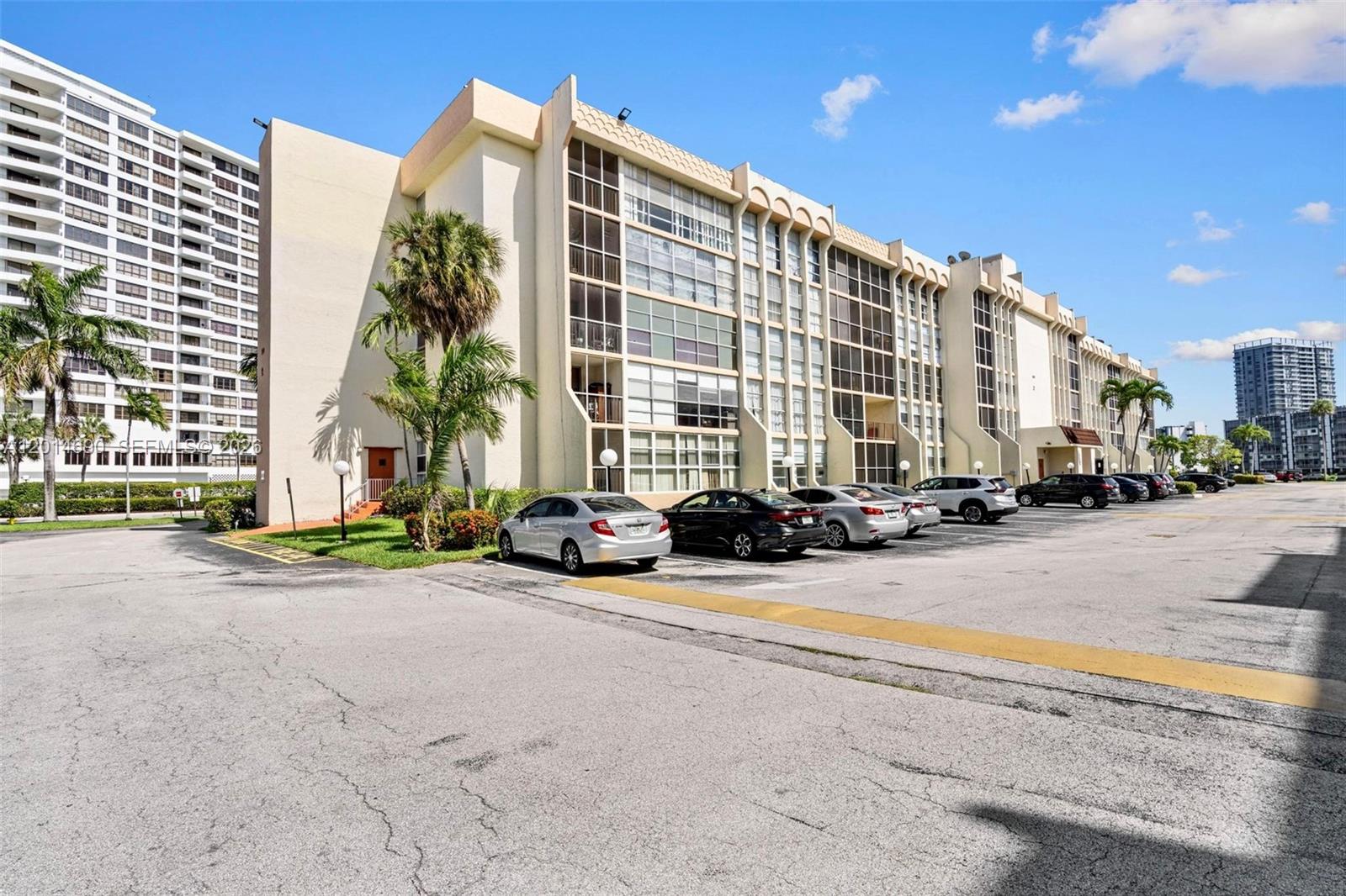 Photo of 501 Three Islands Blvd #518, Hallandale Beach, Florida, 33009 -