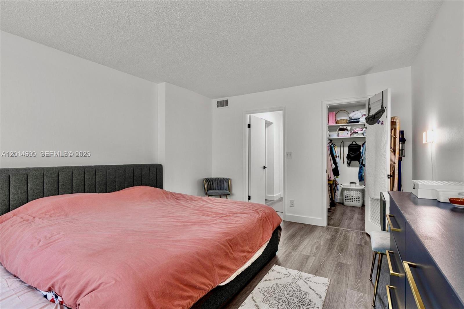 Photo of 609 14th Ave  #405, Hallandale Beach, Florida, 33009 - 