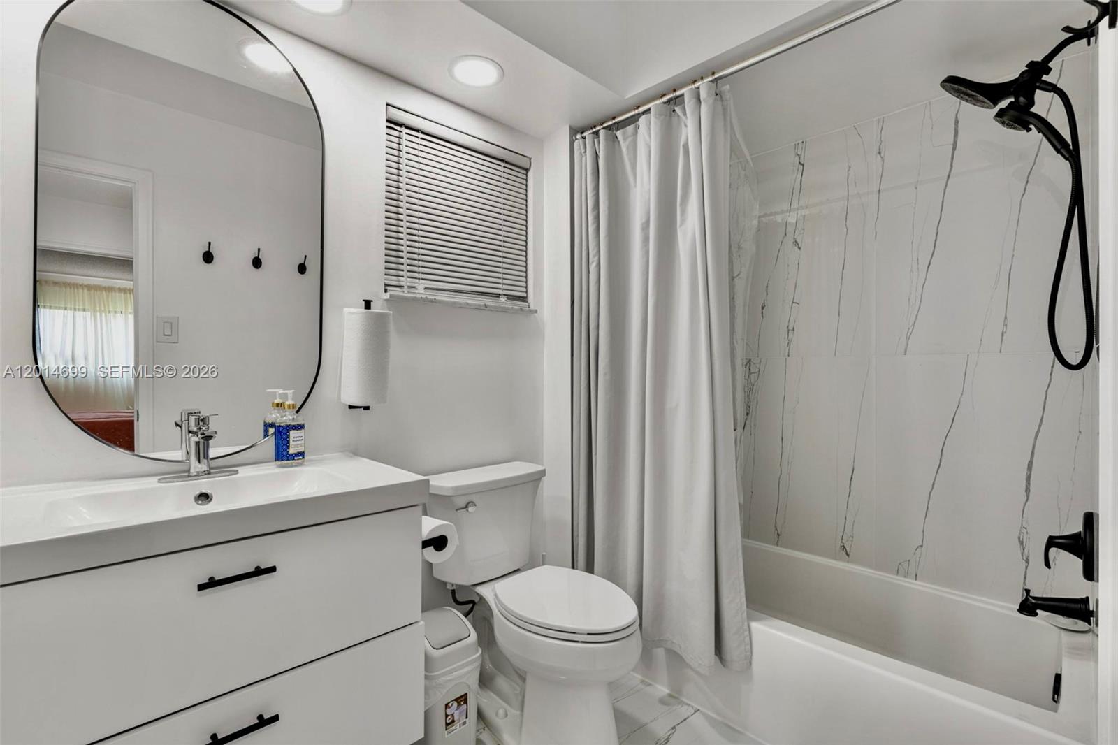 Photo of 609 14th Ave  #405, Hallandale Beach, Florida, 33009 - 