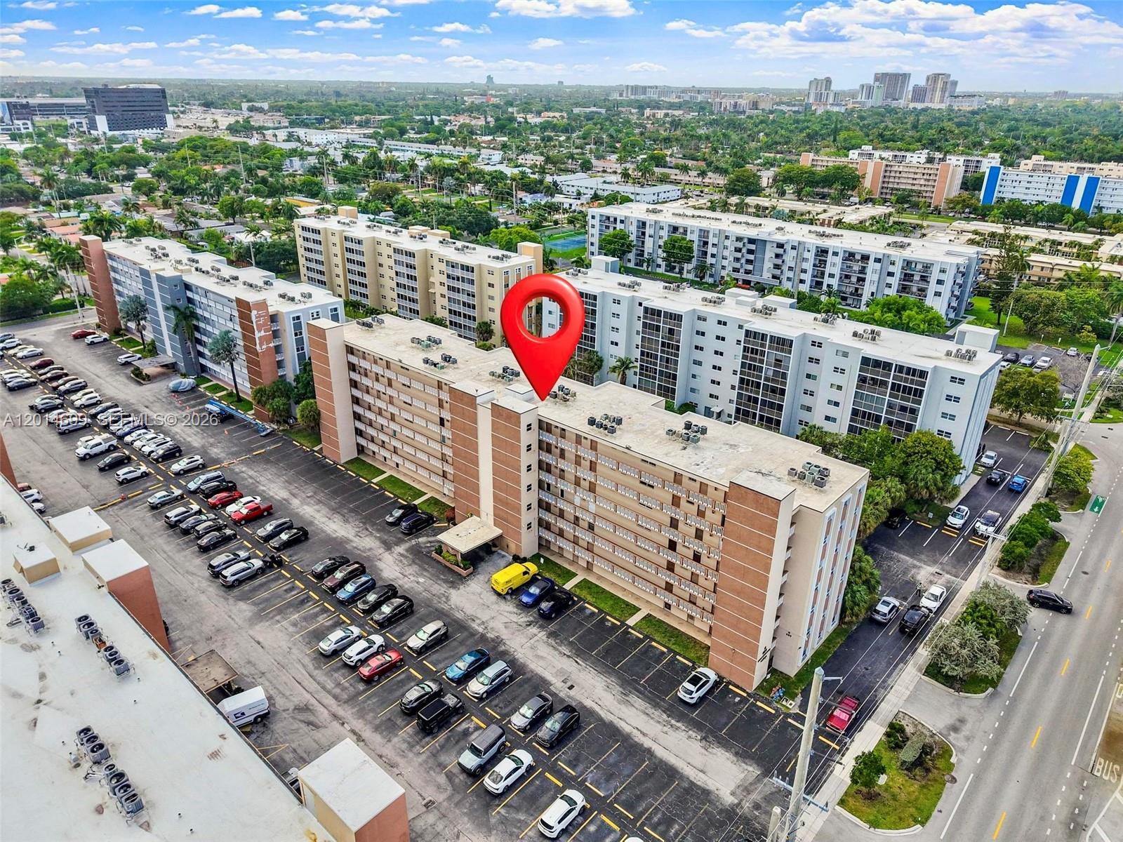 Photo of 609 14th Ave  #405, Hallandale Beach, Florida, 33009 - 
