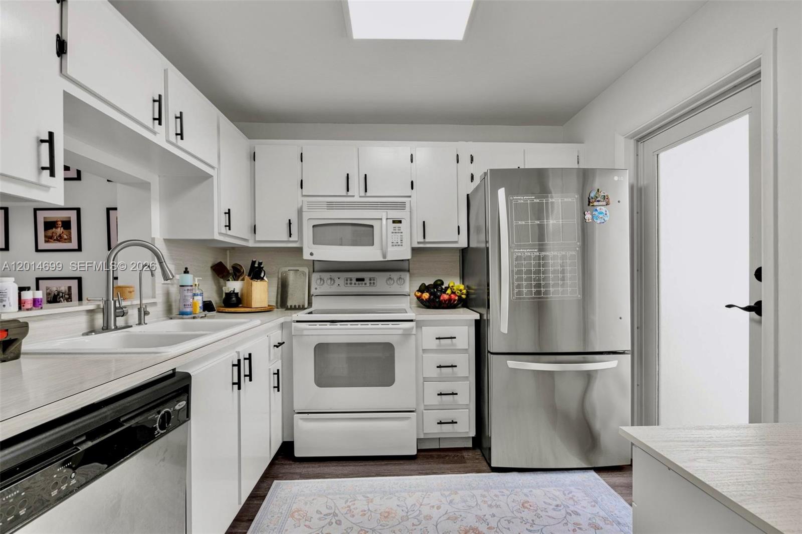 Photo of 609 14th Ave  #405, Hallandale Beach, Florida, 33009 - 
