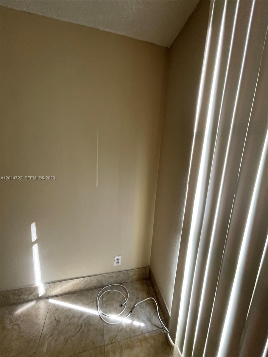 Photo of 2000 Atlantic Shores Blvd #118, Hallandale Beach, Florida, 33009 -