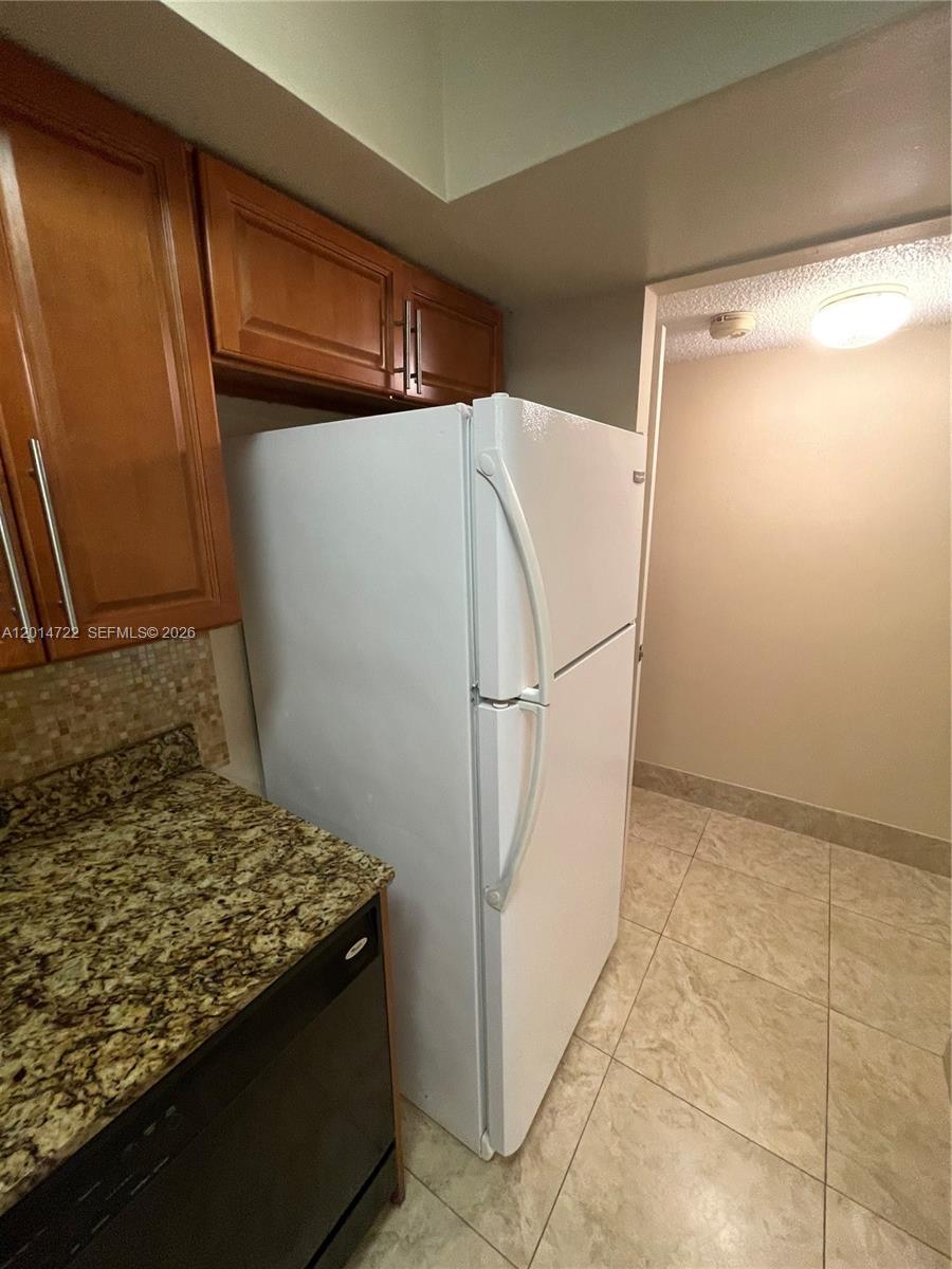 Photo of 2000 Atlantic Shores Blvd #118, Hallandale Beach, Florida, 33009 -