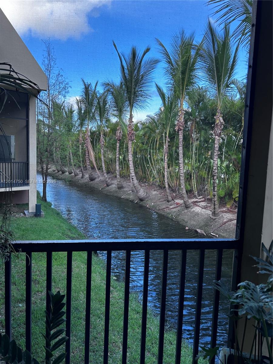 Photo of 20365 Country Club Dr  (20365), Aventura, Florida, 33180 - 