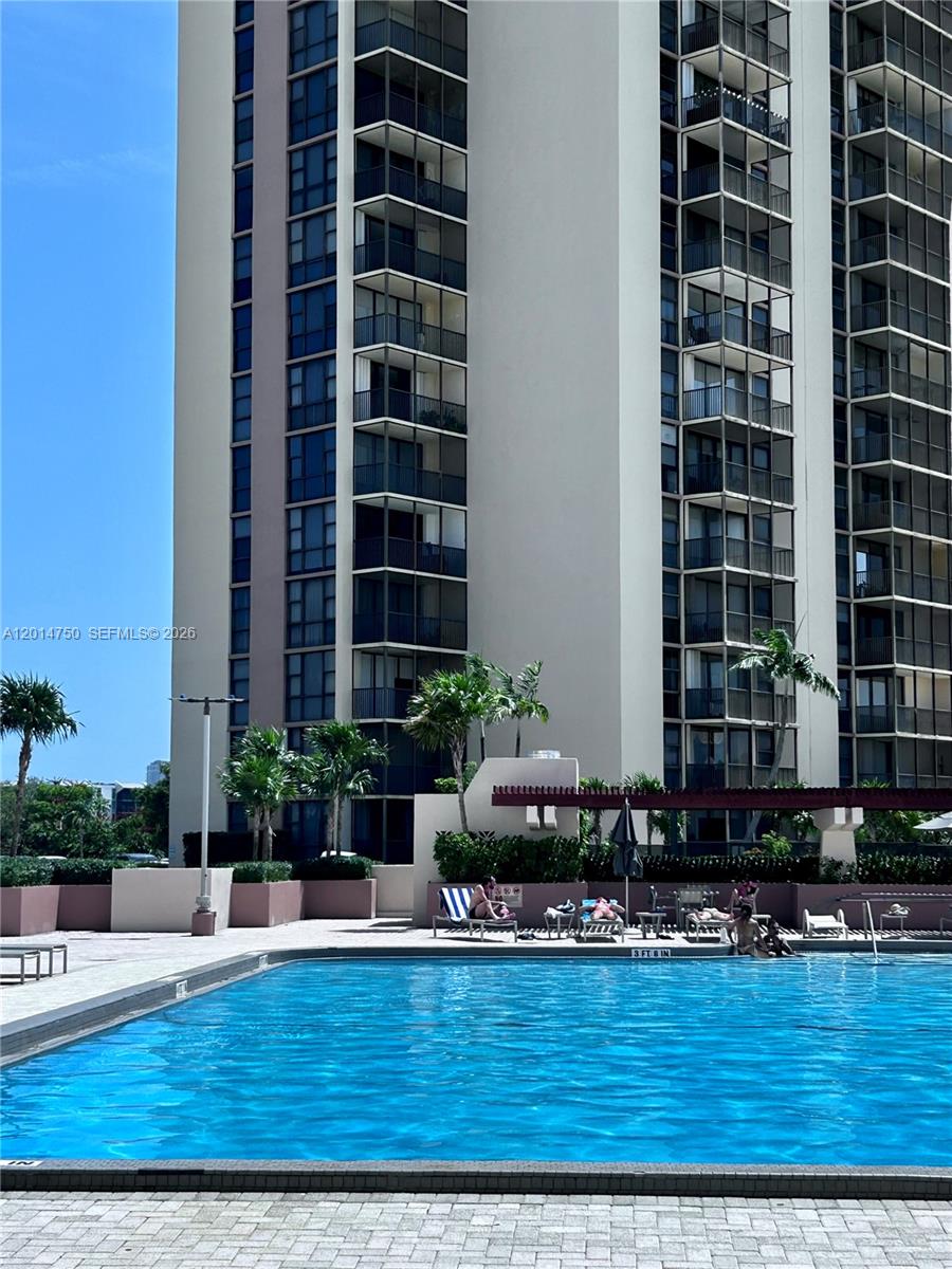 Photo of 20365 Country Club Dr  (20365), Aventura, Florida, 33180 - 