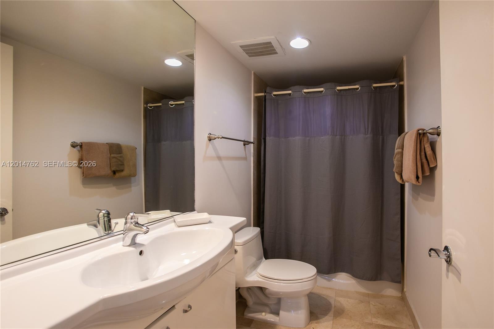 4504 3 / 3 1675 sq. ft. $ 2026-05-07 0 Photo