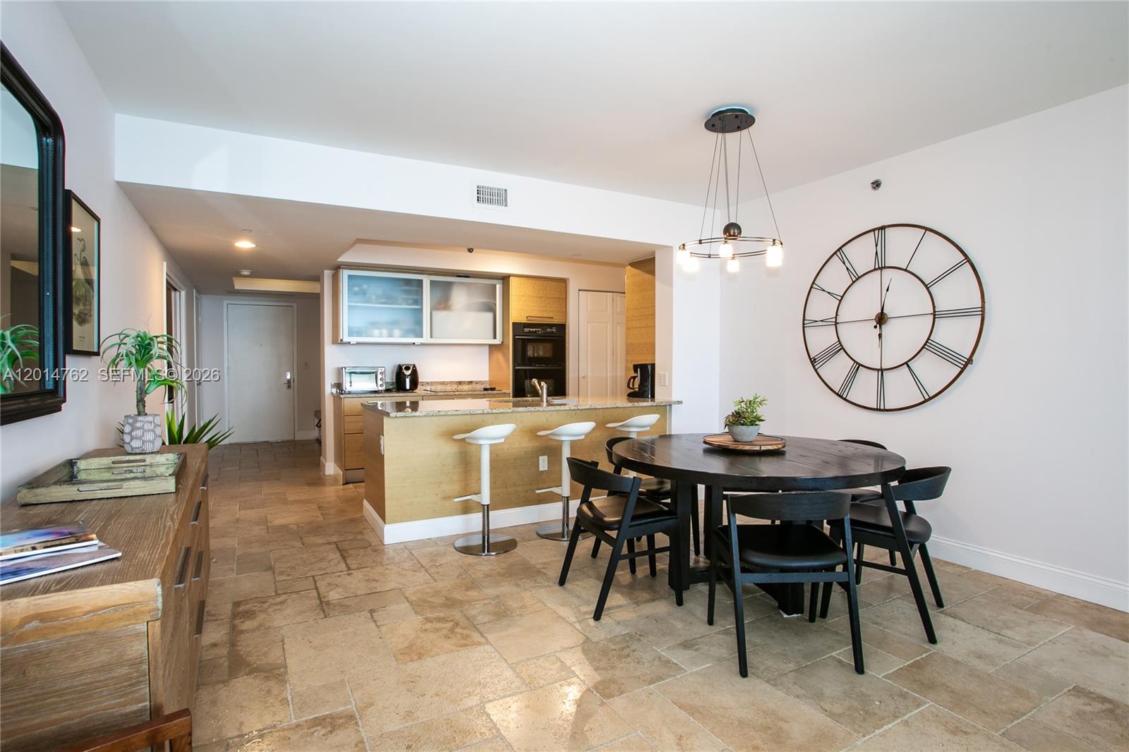 4504 3 / 3 1675 sq. ft. $ 2026-05-07 0 Photo