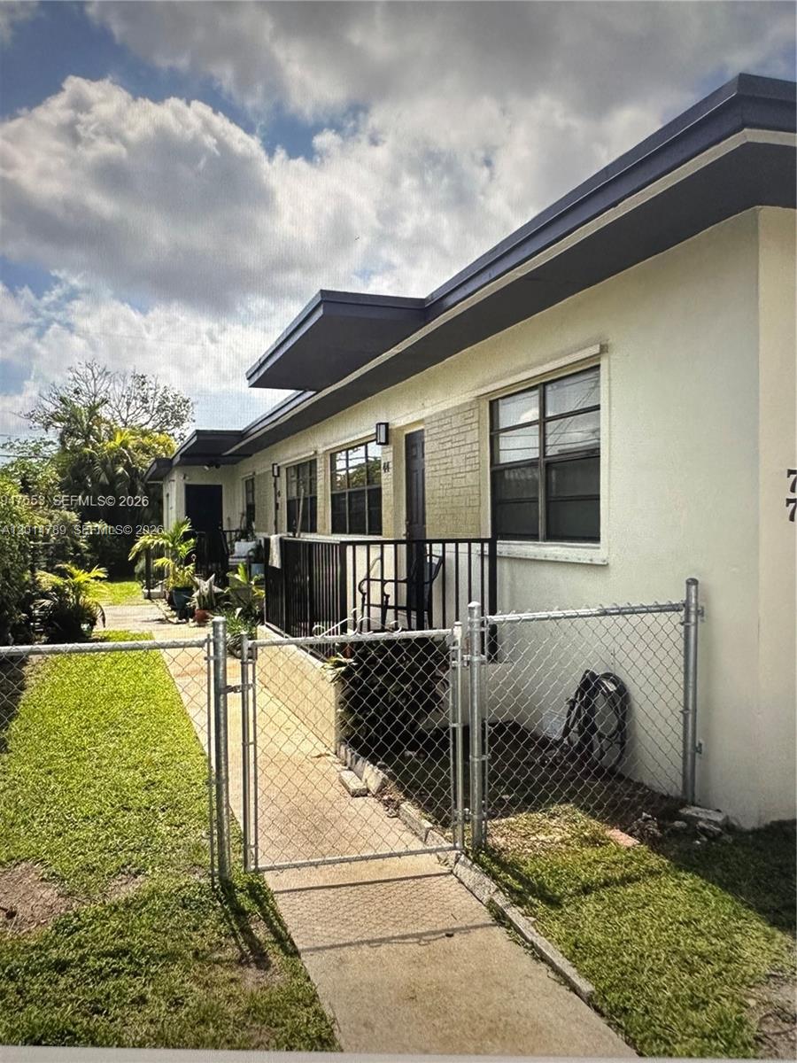 See details / 2085 sq. ft. $ 2026-05-07 0 Photo