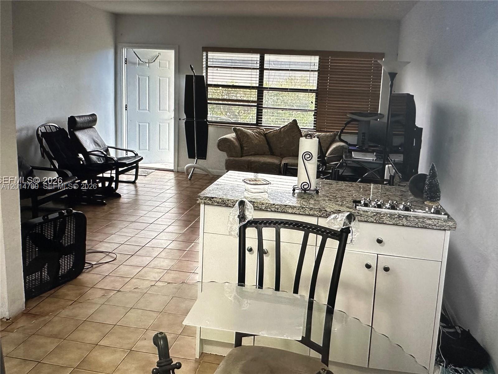 See details / 2085 sq. ft. $ 2026-05-07 0 Photo