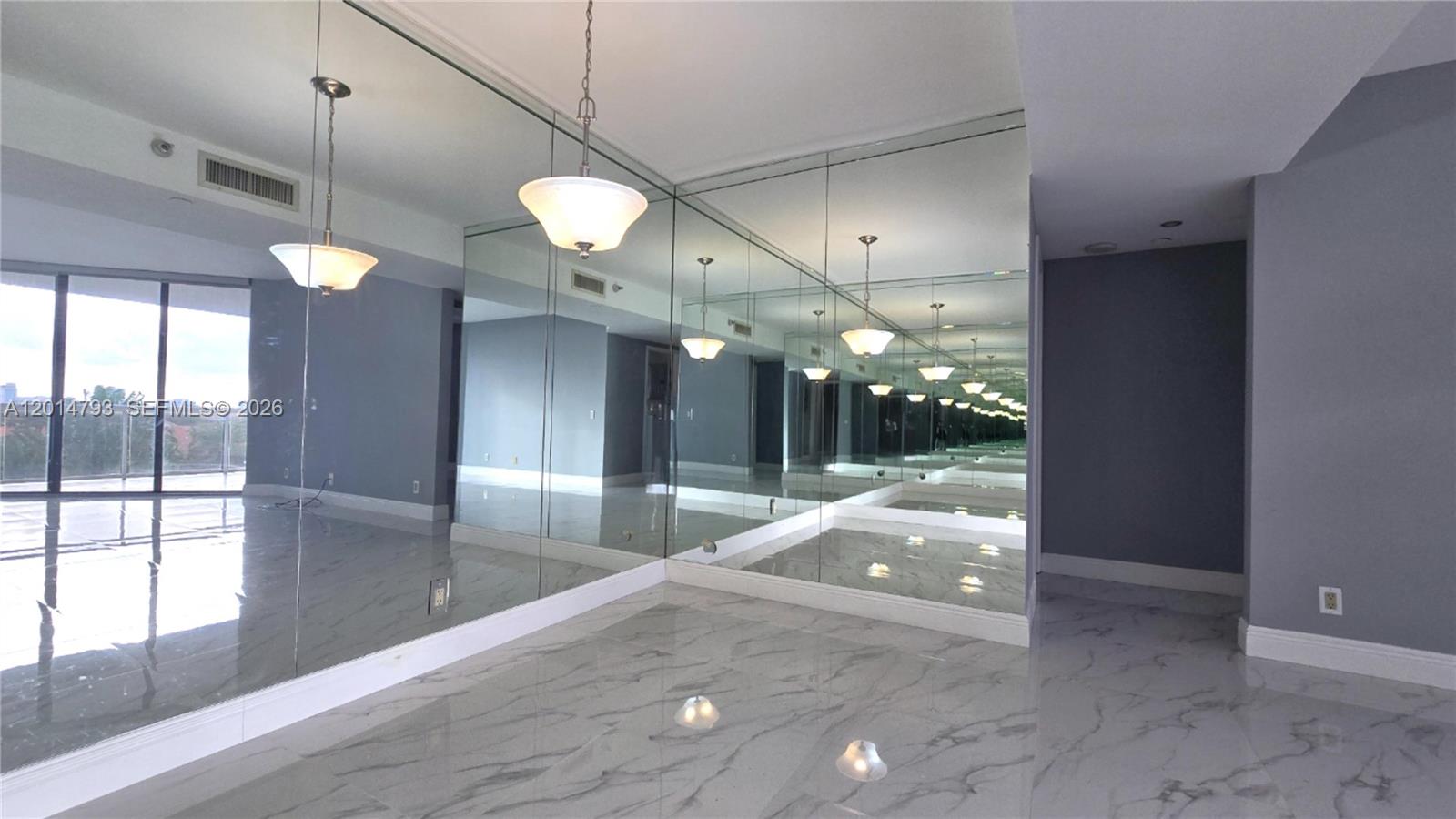 Photo of 3610 Yacht Club Dr #615, Aventura, Florida, 33180 -