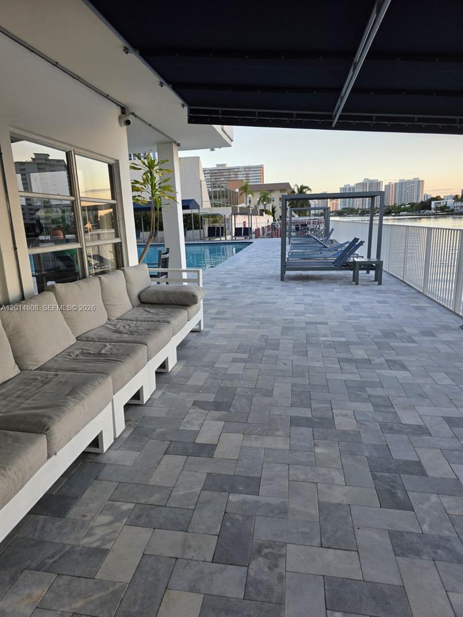 Photo of 1833 Ocean Dr  #809, Hallandale Beach, Florida, 33009 - 