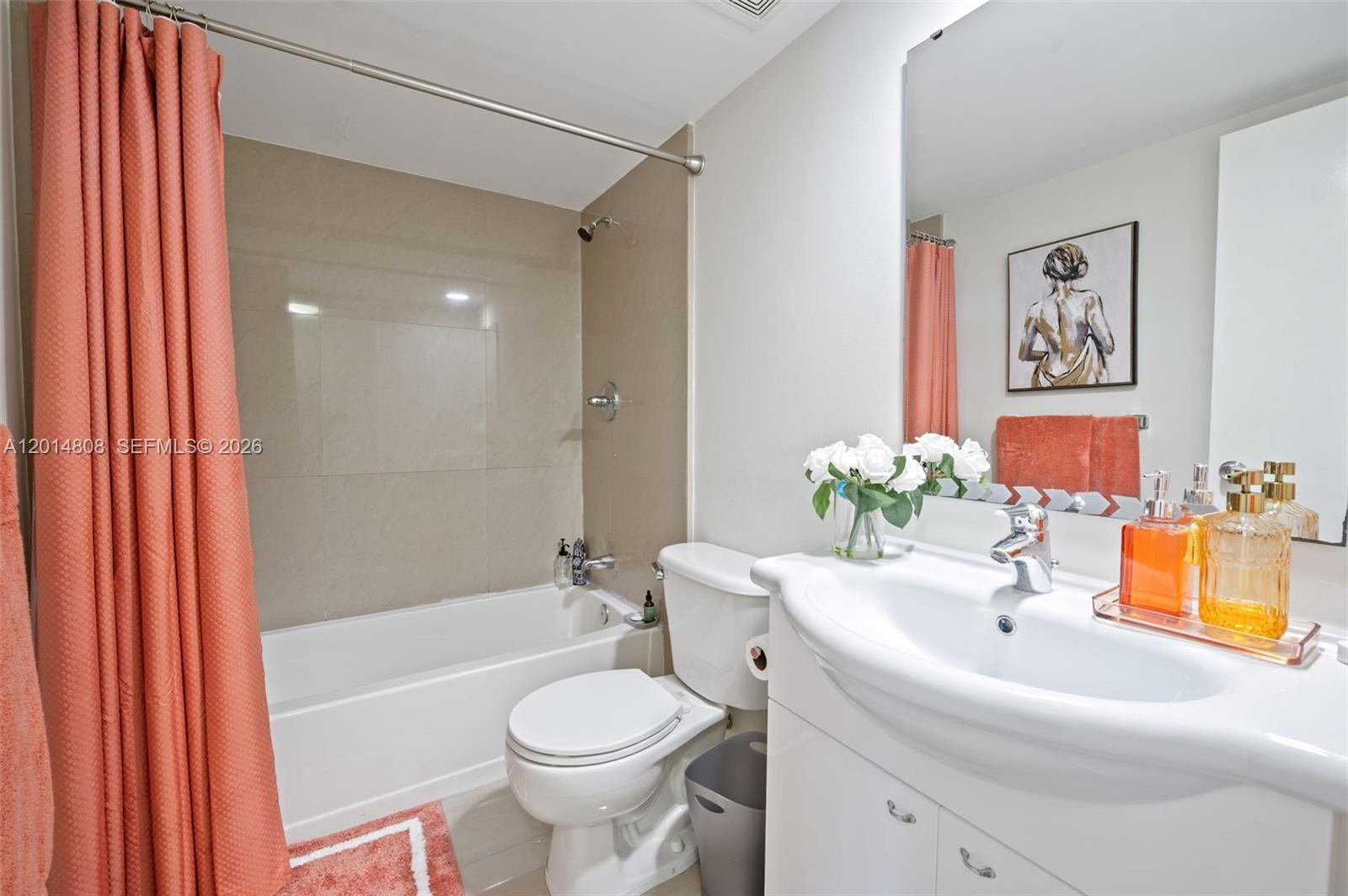 Photo of 1833 Ocean Dr  #809, Hallandale Beach, Florida, 33009 - 
