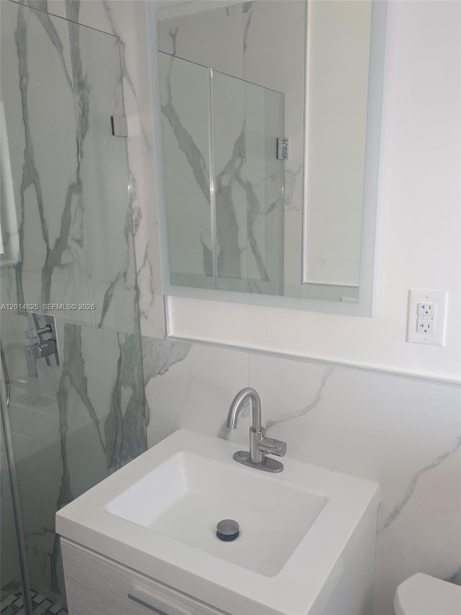   /   sq. ft. $ 2026-05-07 0 Photo