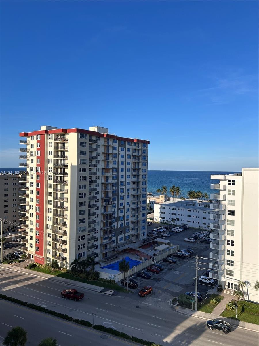 Photo of 1410 Ocean Dr  #1203, Hollywood, Florida, 33019 - 