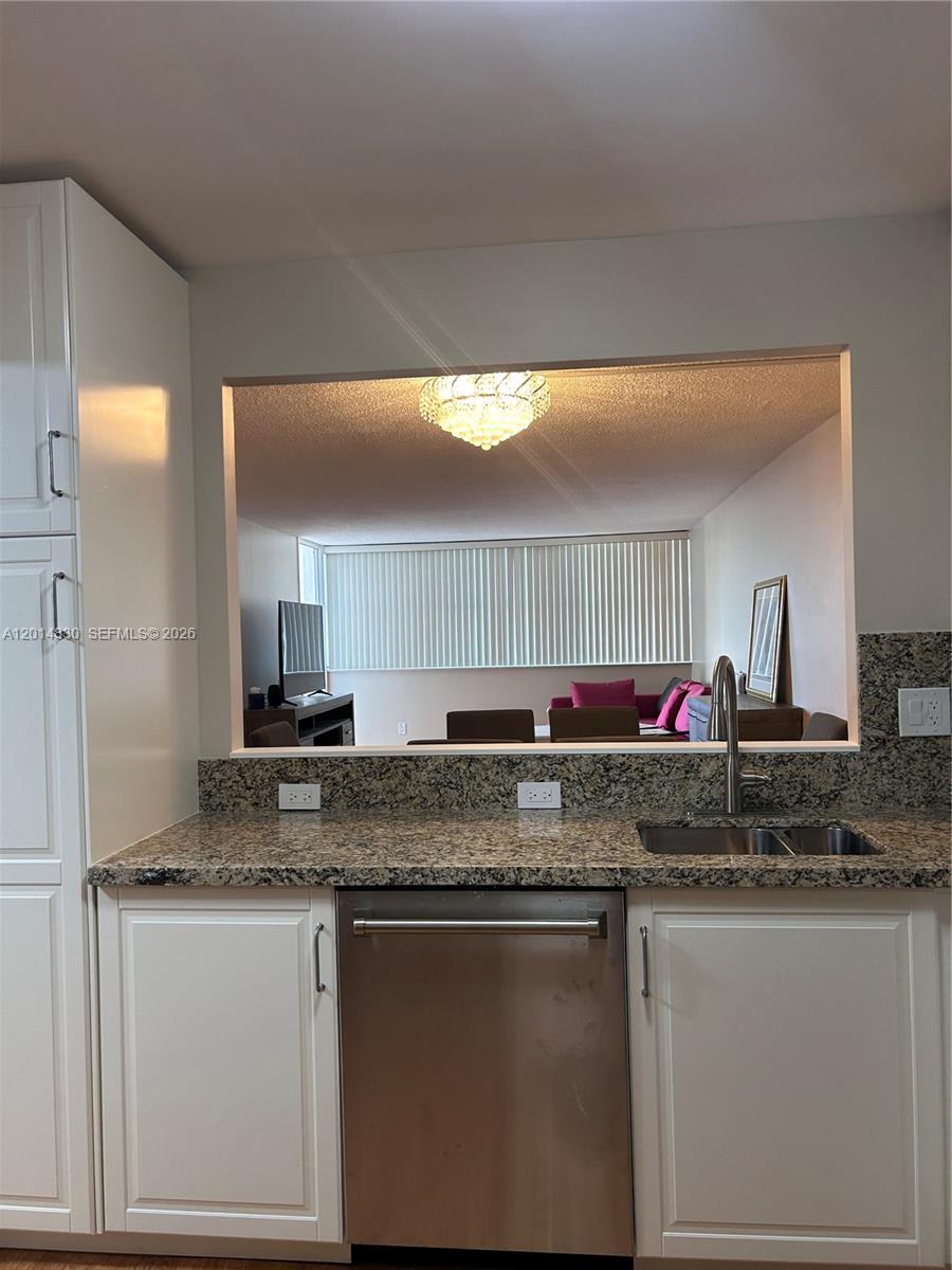 Photo of 1410 Ocean Dr  #1203, Hollywood, Florida, 33019 - 