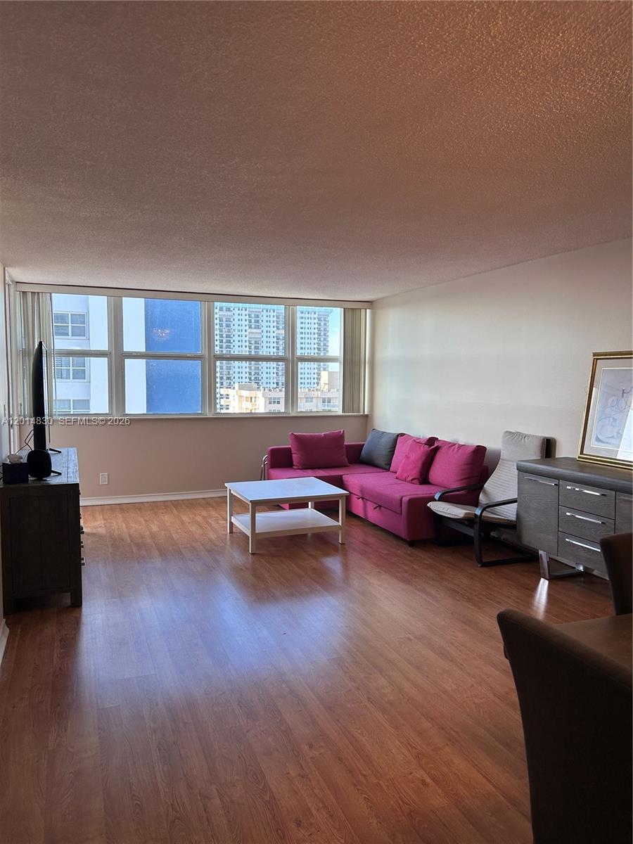 Photo of 1410 Ocean Dr  #1203, Hollywood, Florida, 33019 - 