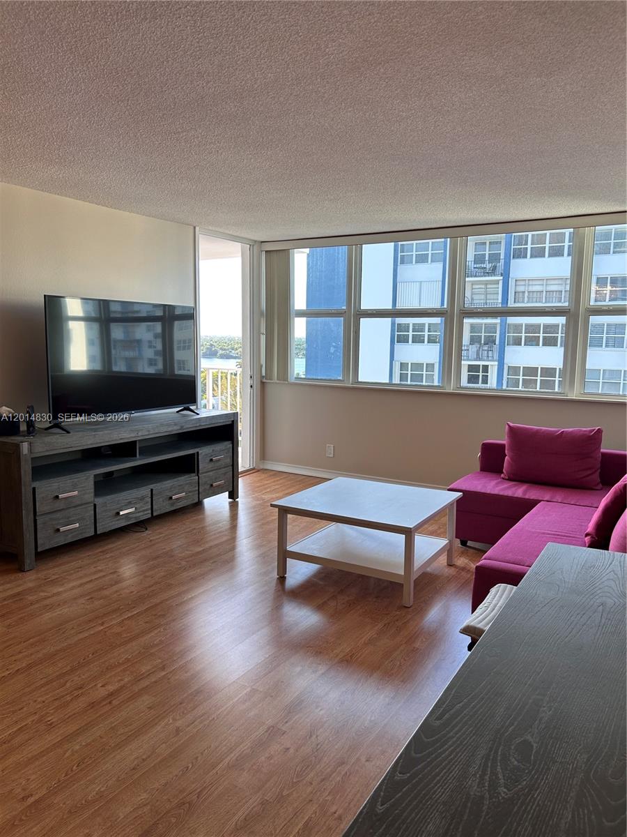 Photo of 1410 Ocean Dr  #1203, Hollywood, Florida, 33019 - 