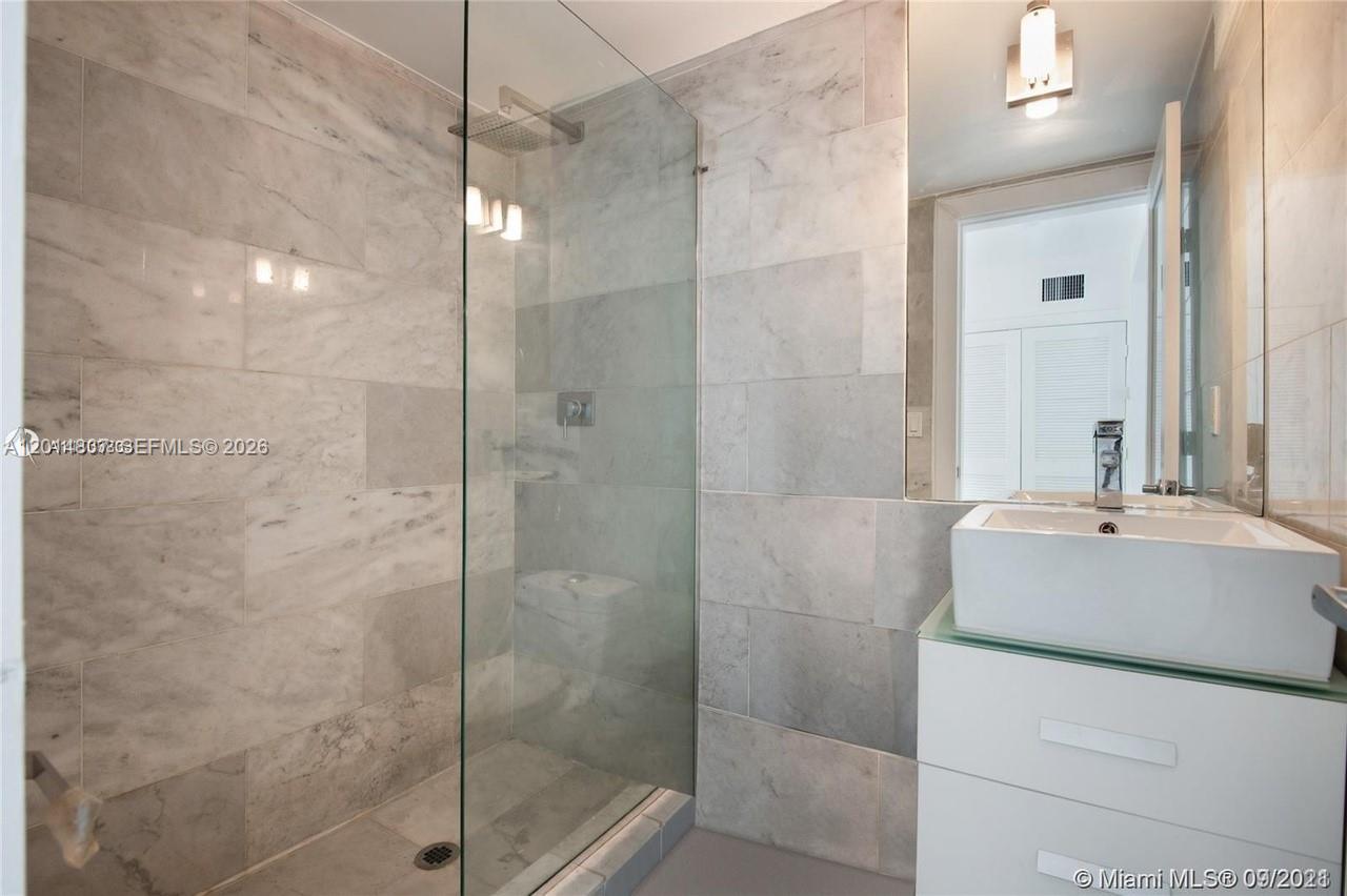 See details / sq. ft. $ 2026-05-07 0 Photo