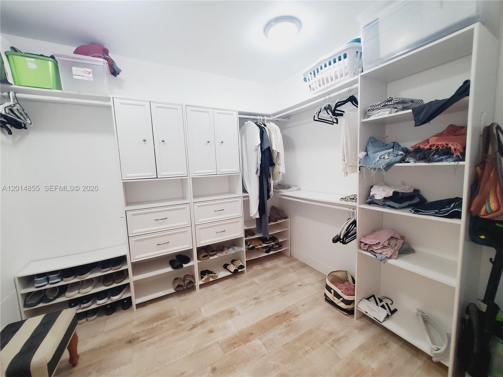 2703 3 / 2 1560 sq. ft. $ 2026-05-07 0 Photo