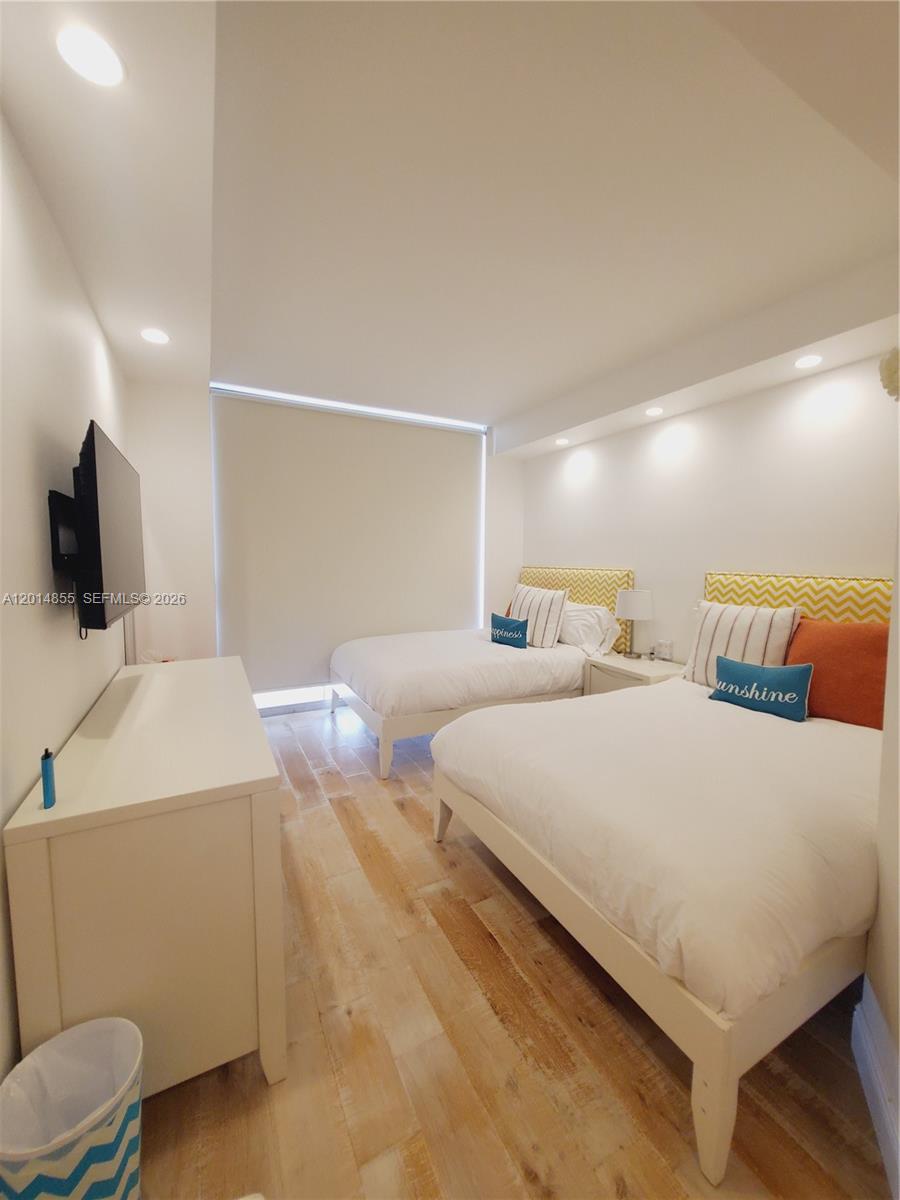 2703 3 / 2 1560 sq. ft. $ 2026-05-07 0 Photo