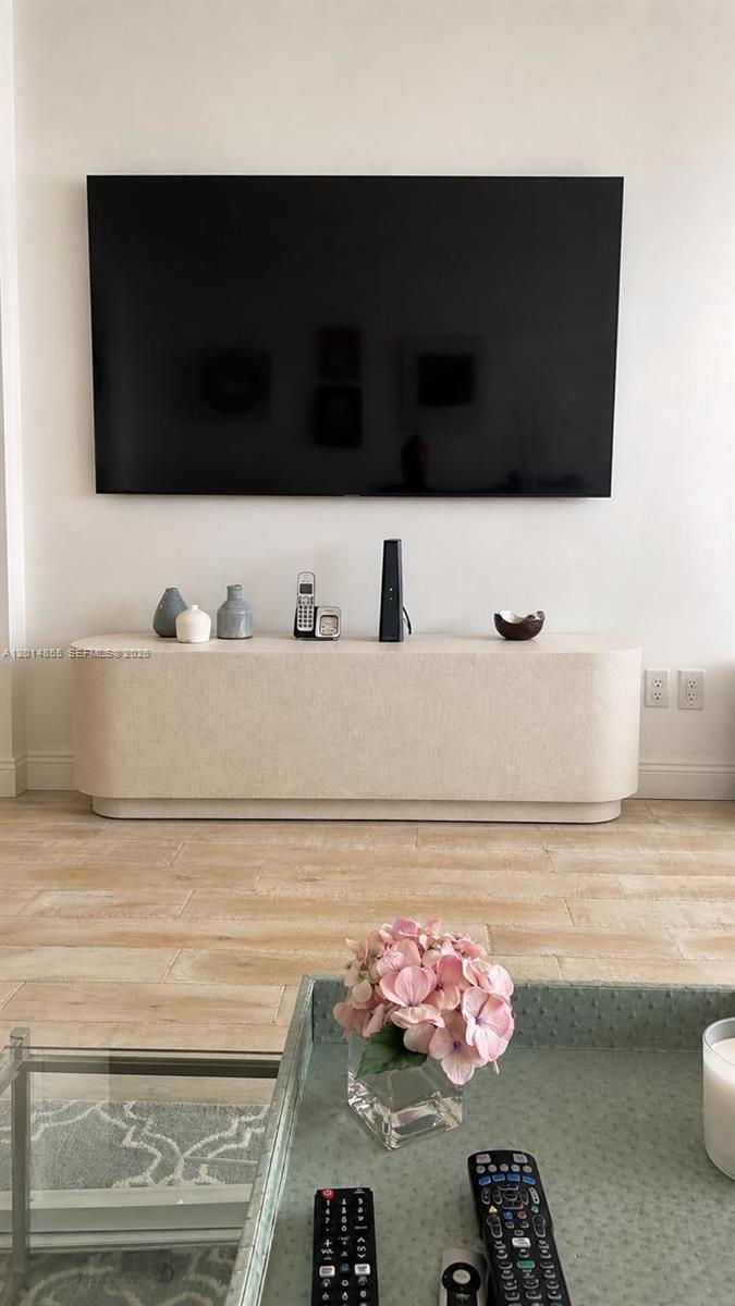 2703 3 / 2 1560 sq. ft. $ 2026-05-07 0 Photo