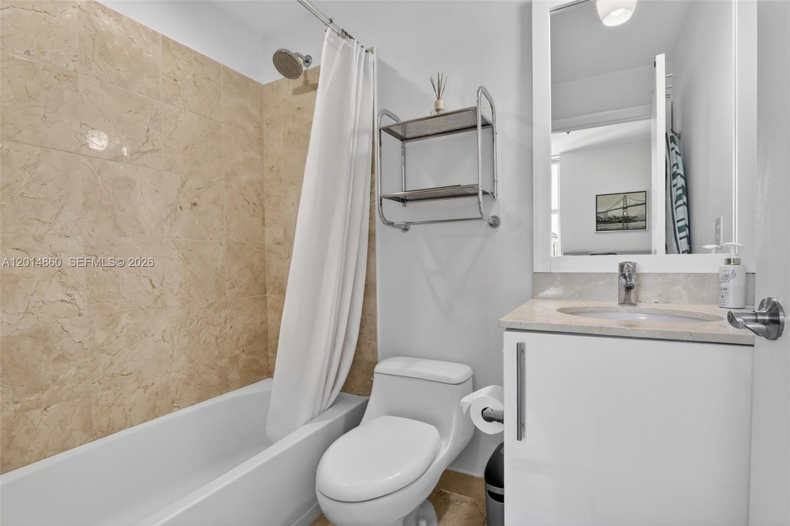 Photo of 3330 190th St  #1817, Aventura, Florida, 33180 - 