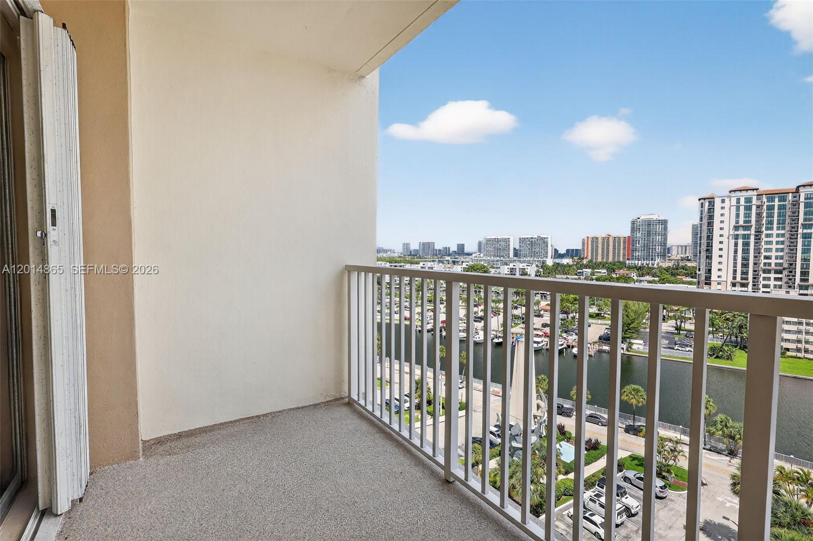 1009 1 / 2 762 sq. ft. $ 2026-05-07 0 Photo