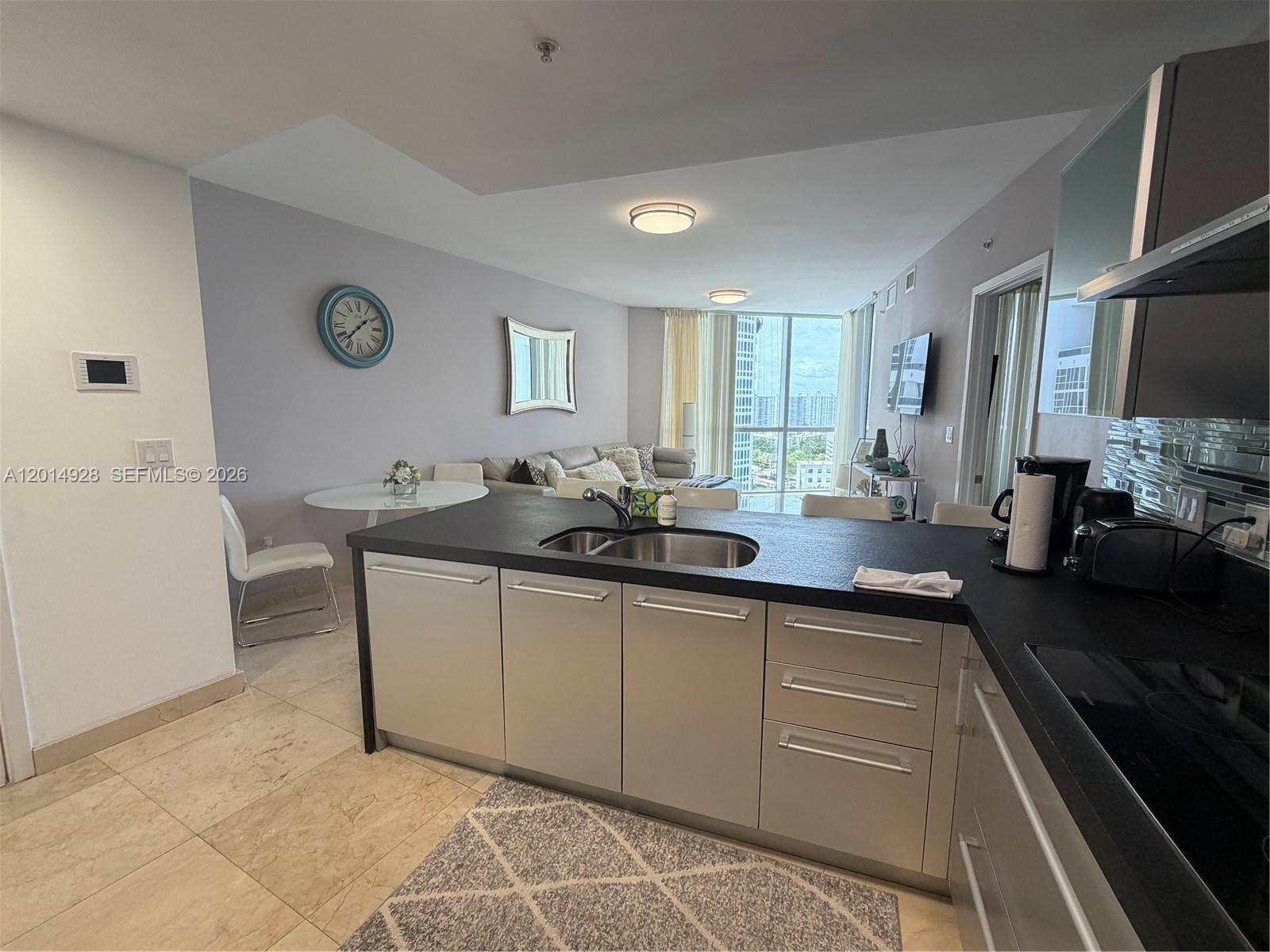 1908 1 / 2 881 sq. ft. $ 2026-05-07 0 Photo