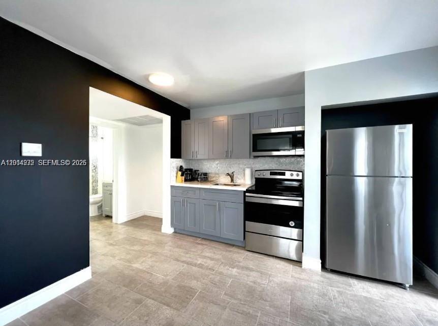 1-9  /   sq. ft. $ 2026-05-07 0 Photo