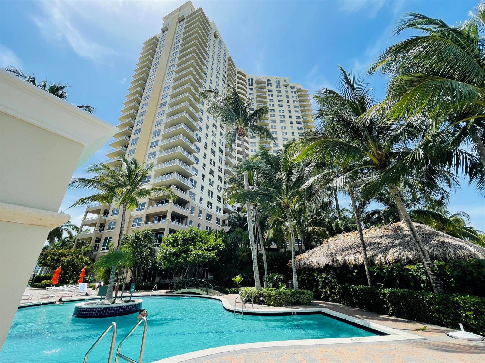 Photo of 19900 Country Club  #210, Aventura, Florida, 33180 - Photo Aug 26, 2 07 38 PM