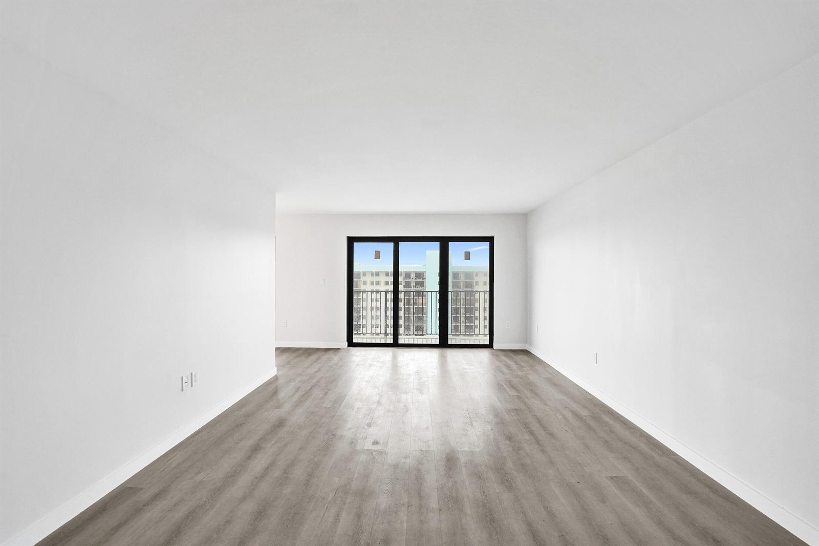 Photo of 1201 Ocean  #2509s, Hollywood, Florida, 33019 - 10