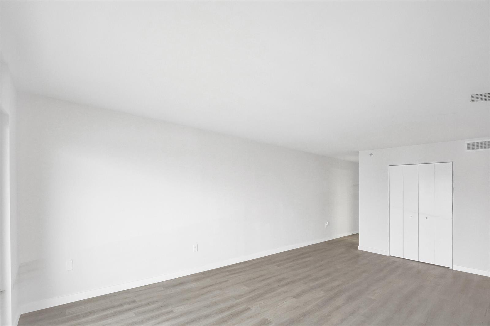 Photo of 1201 Ocean  #2509s, Hollywood, Florida, 33019 - 12