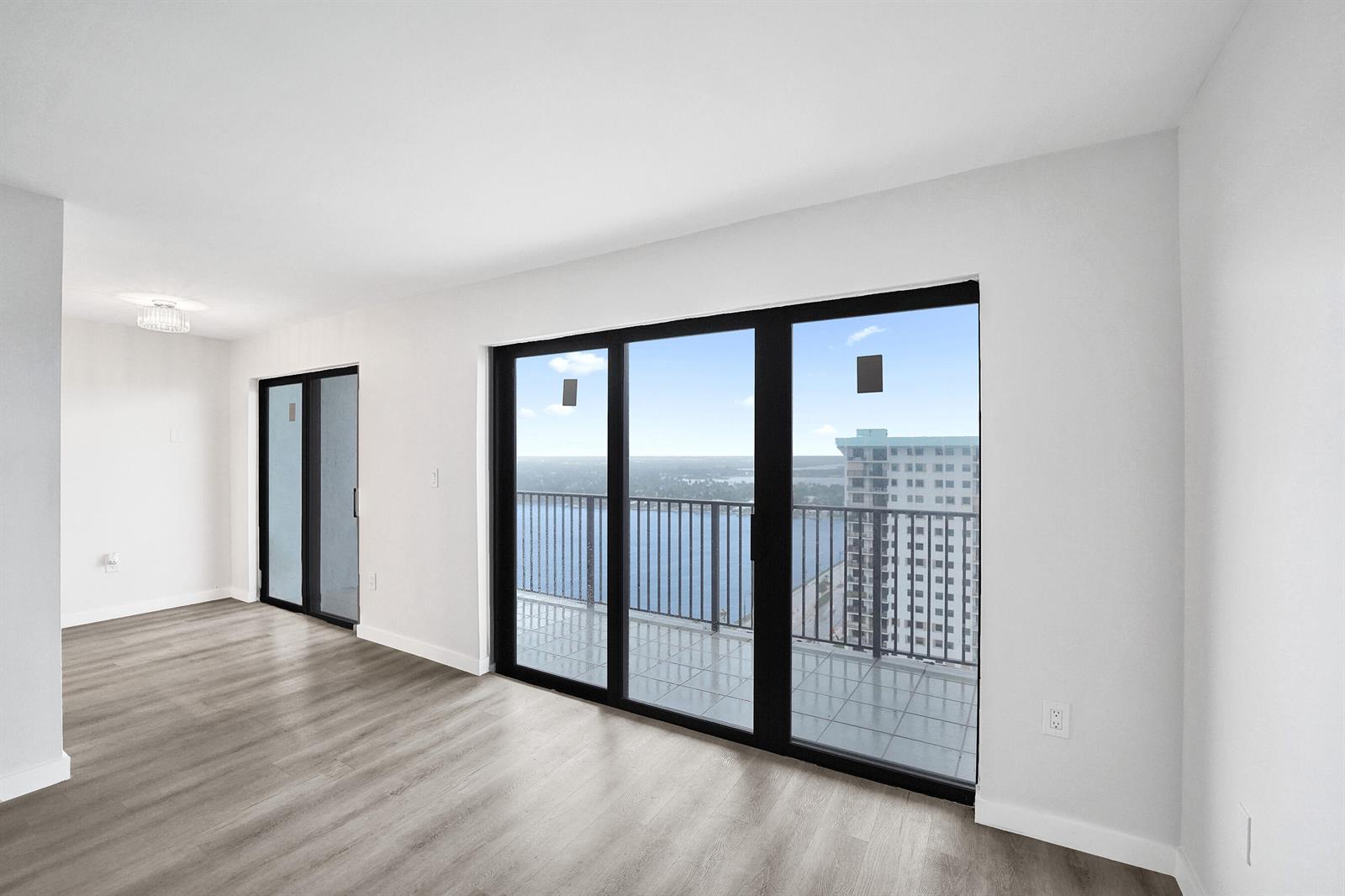 Photo of 1201 Ocean  #2509s, Hollywood, Florida, 33019 - 16