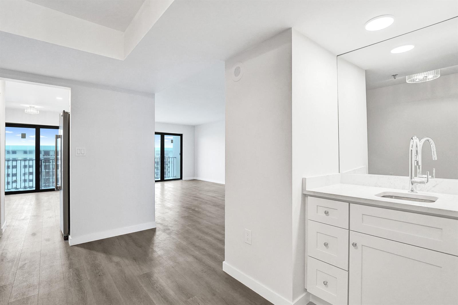 Photo of 1201 Ocean  #2509s, Hollywood, Florida, 33019 - 35