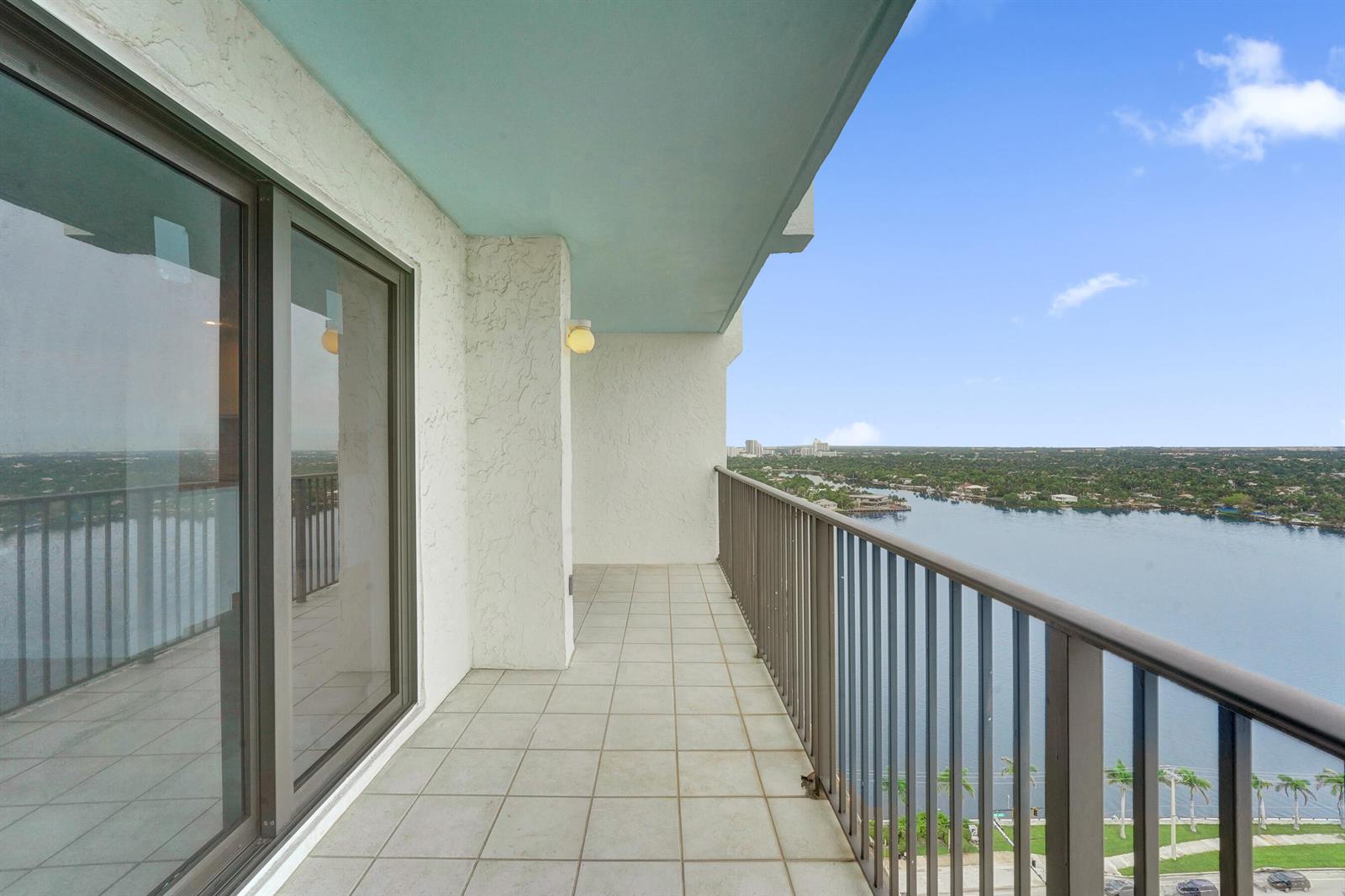Photo of 1201 Ocean  #2509s, Hollywood, Florida, 33019 - DSC04998