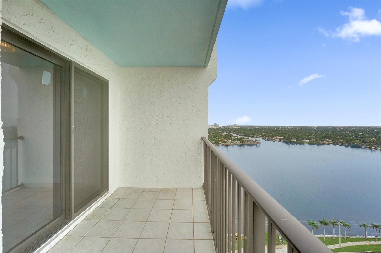 Photo of 1201 Ocean  #2509s, Hollywood, Florida, 33019 - DSC05007